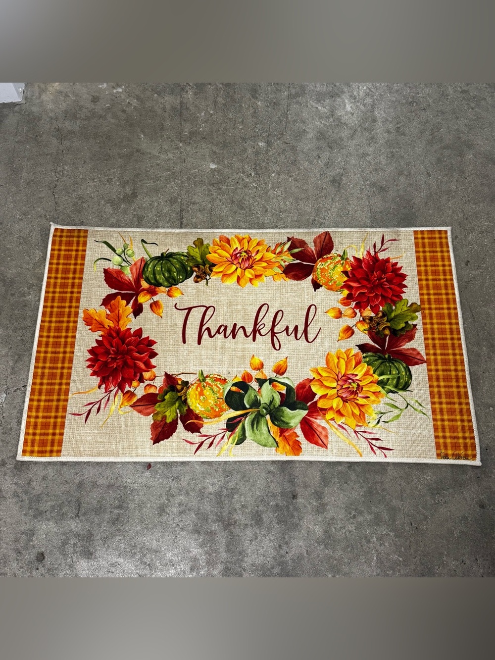 Thankful Autumn Floral Accent Mat - Red, Yellow & Green